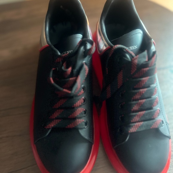 Pre-owned Alexander Mcqueens size 9 - Picture 7 of 15